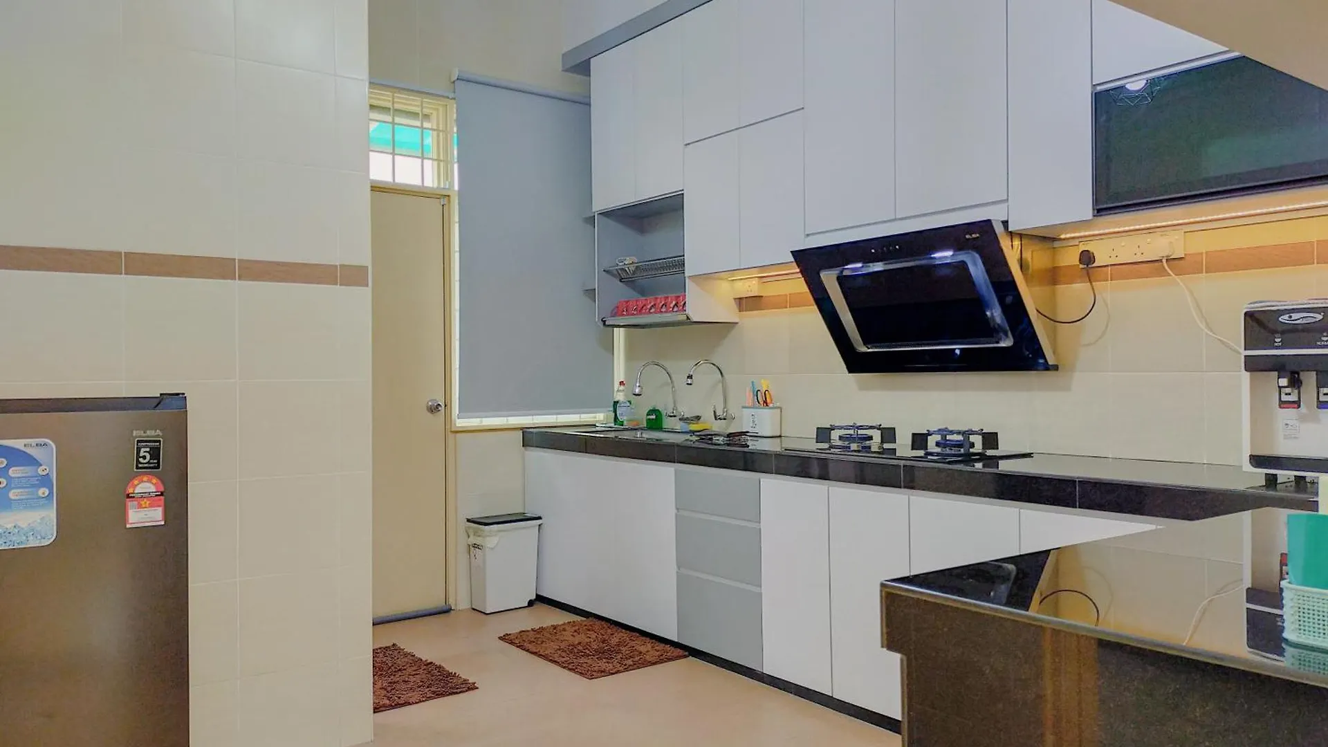 Дом отдыха Вилла New Stylish 16Pax 4Br House Semabok 5Mins To Town Малакка Малайзия