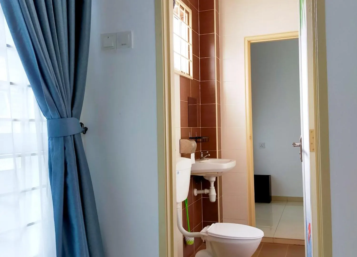 Вилла New Stylish 16Pax 4Br House Semabok 5Mins To Town Малакка