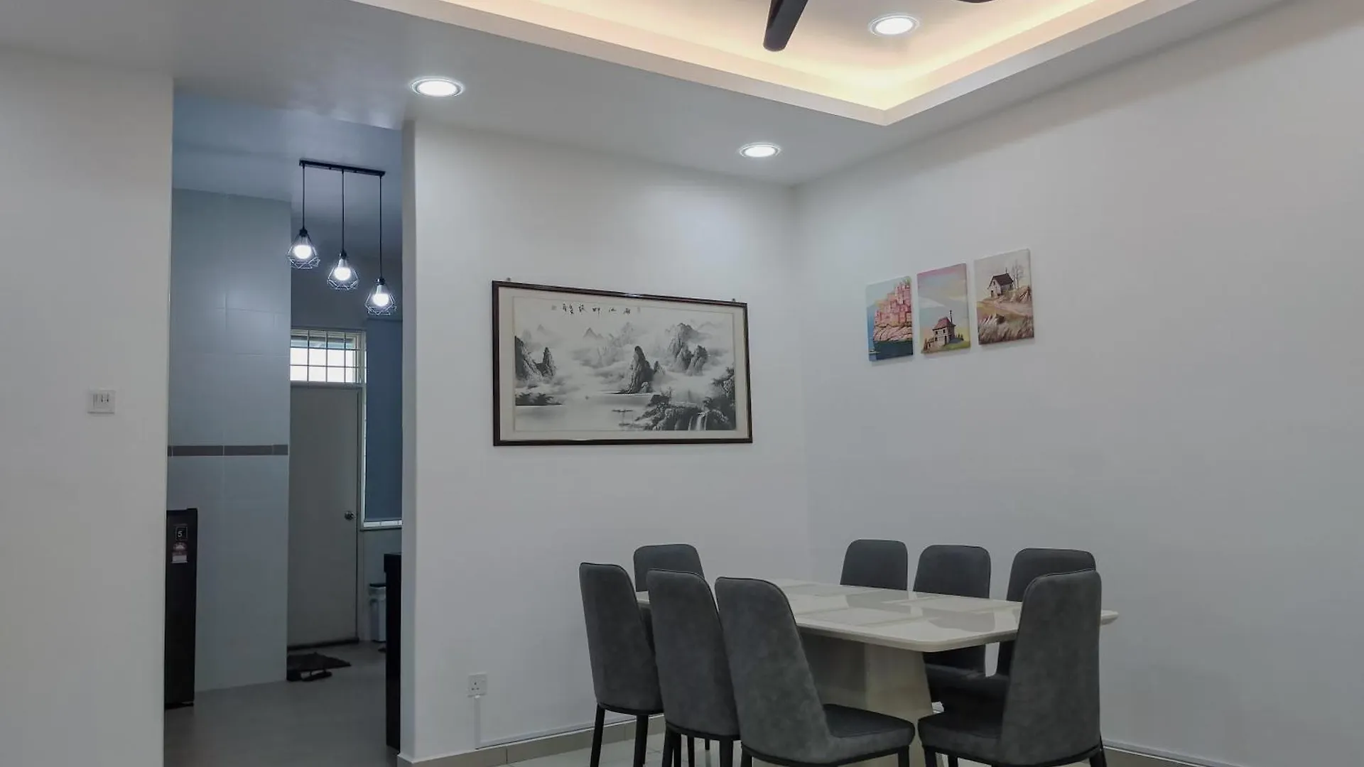 Дом отдыха Вилла New Stylish 16Pax 4Br House Semabok 5Mins To Town Малакка